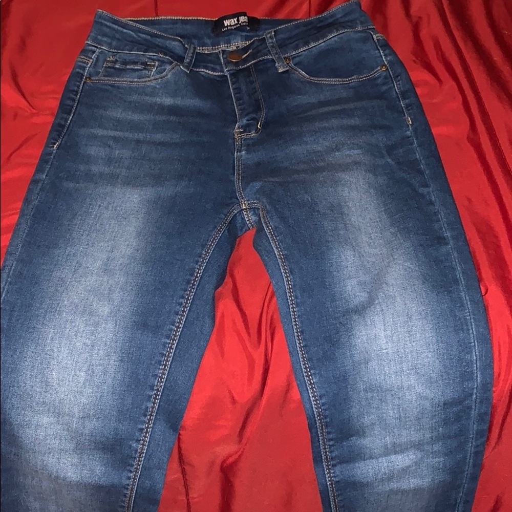 Jeans - Picture 2 of 3